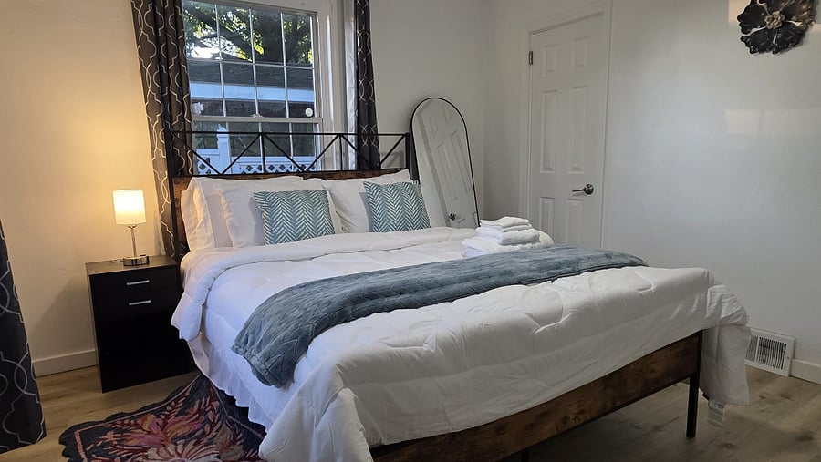 Furnished Finder property 1020597_1 photo 14