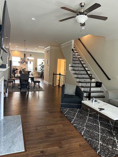 Furnished Finder property 1020599_1 photo 3