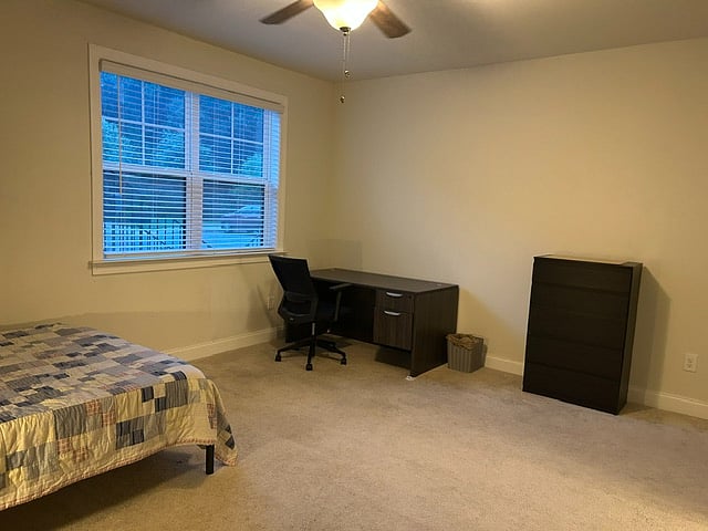 Furnished Finder property 1020599_1 photo 8