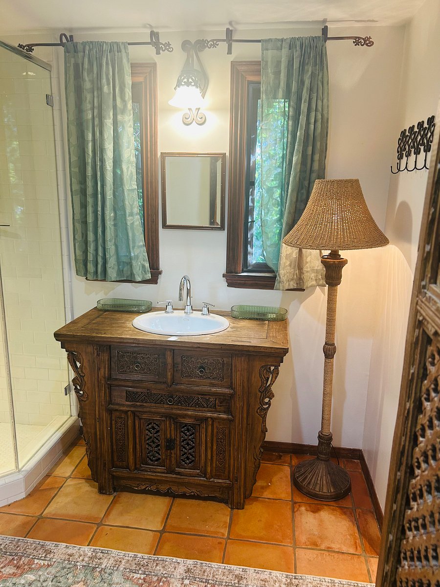 Furnished Finder property 1020603_1 photo 3