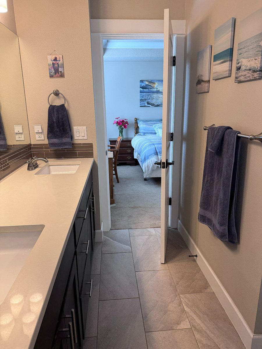 Furnished Finder property 1020626_1 photo 14