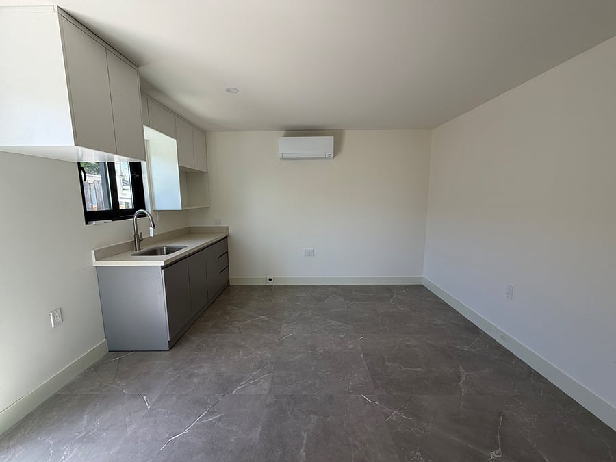 Furnished Finder property 1020634_1 photo 3