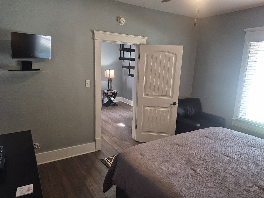 Furnished Finder property 1020636_1 photo 5