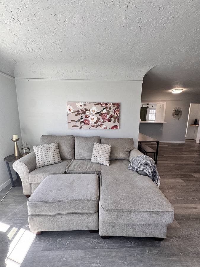 Furnished Finder property 1020637_1 photo 4