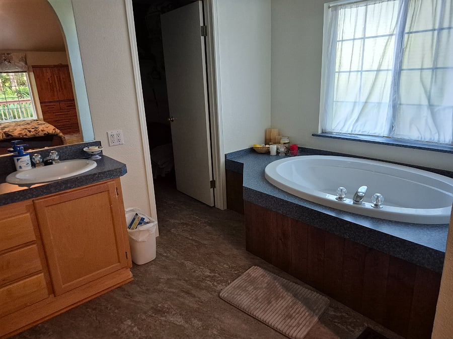 Furnished Finder property 1020640_1 photo 3