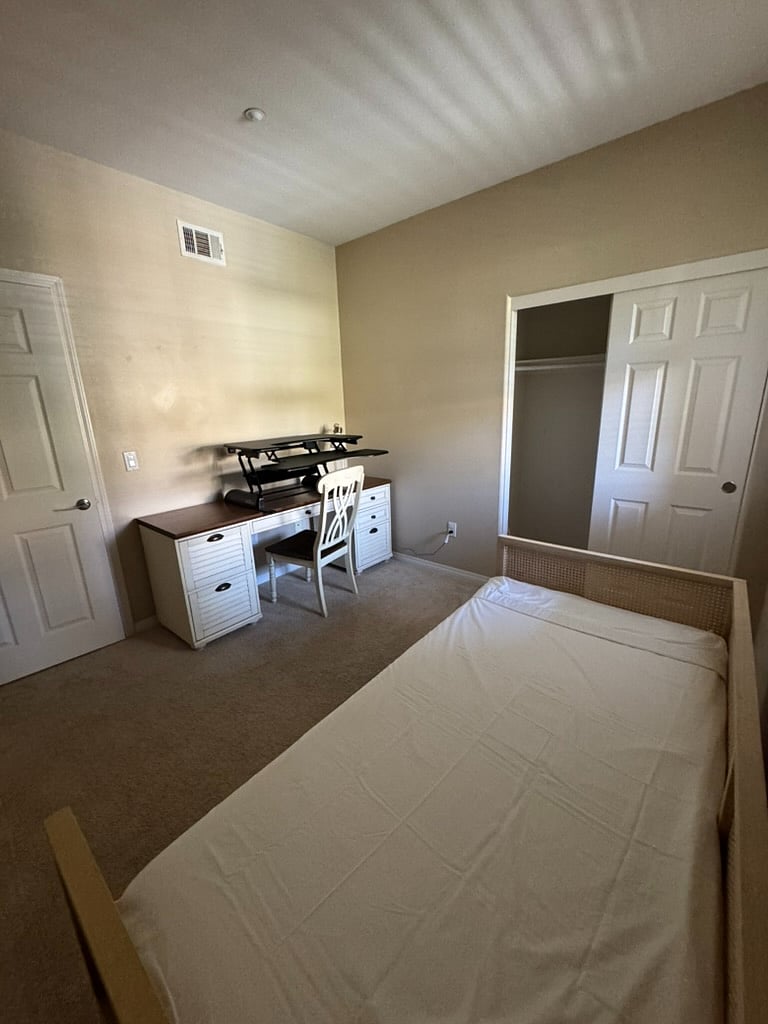 Furnished Finder property 1020642_1 photo 10
