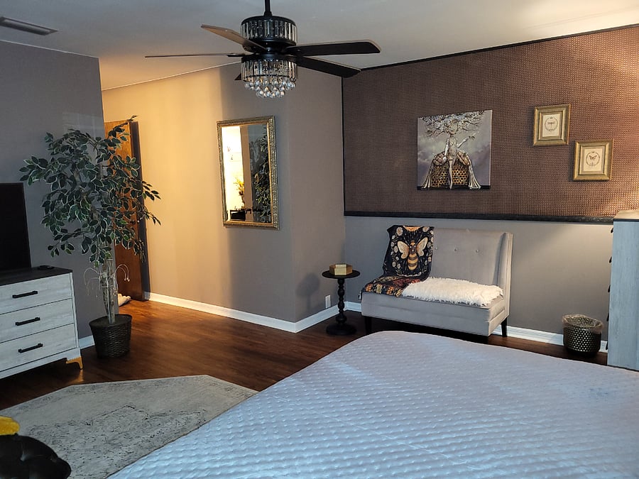 Mater bedroom