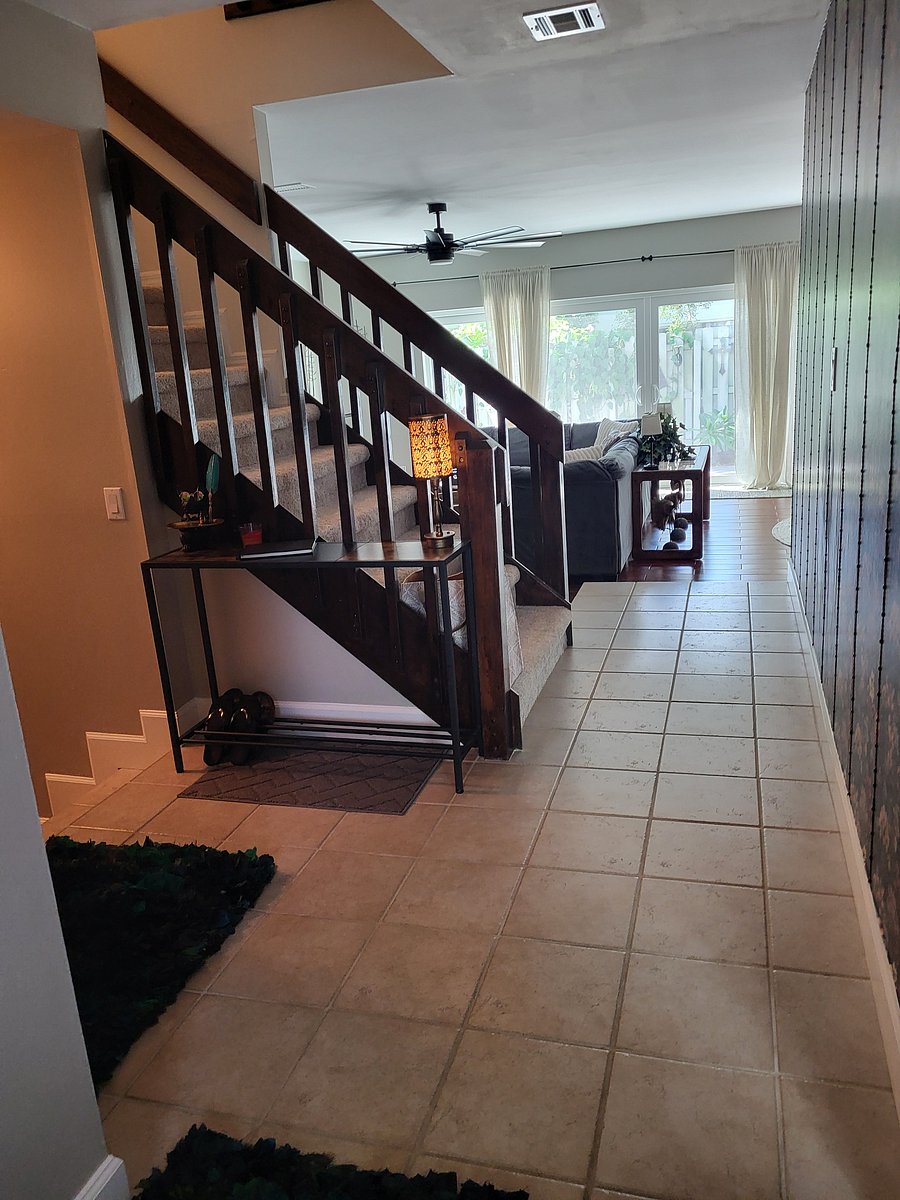 Front entryway