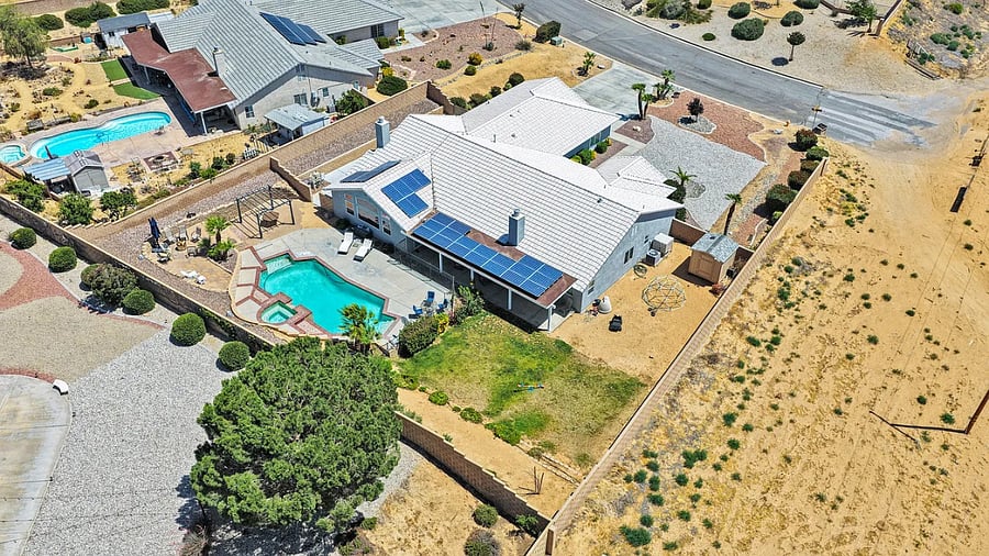 Furnished Finder property 1020661_1 photo 2