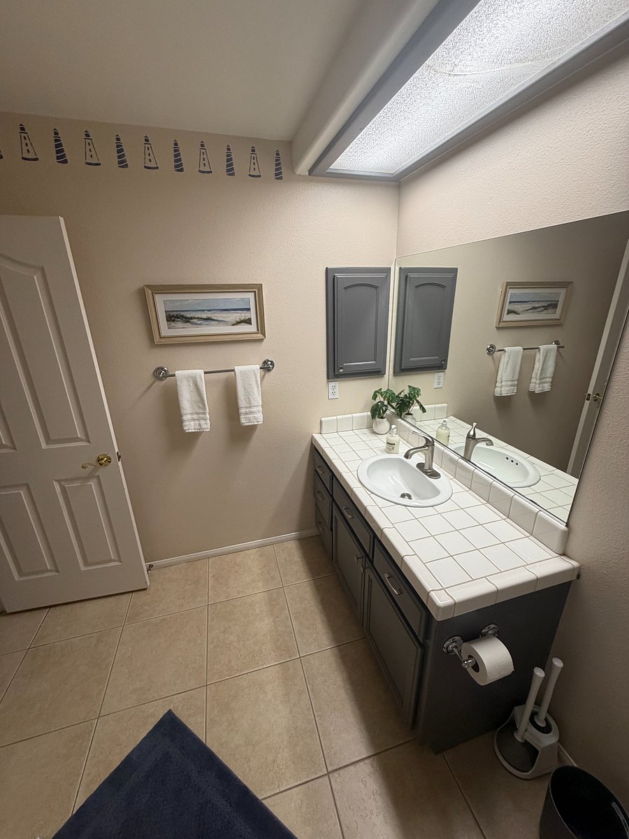 Furnished Finder property 1020661_1 photo 26