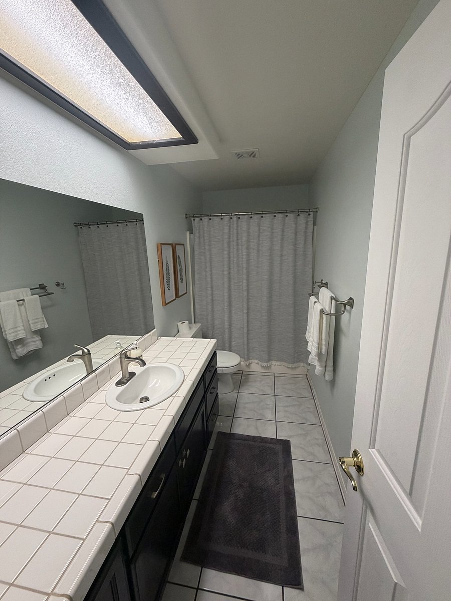 Furnished Finder property 1020661_1 photo 36
