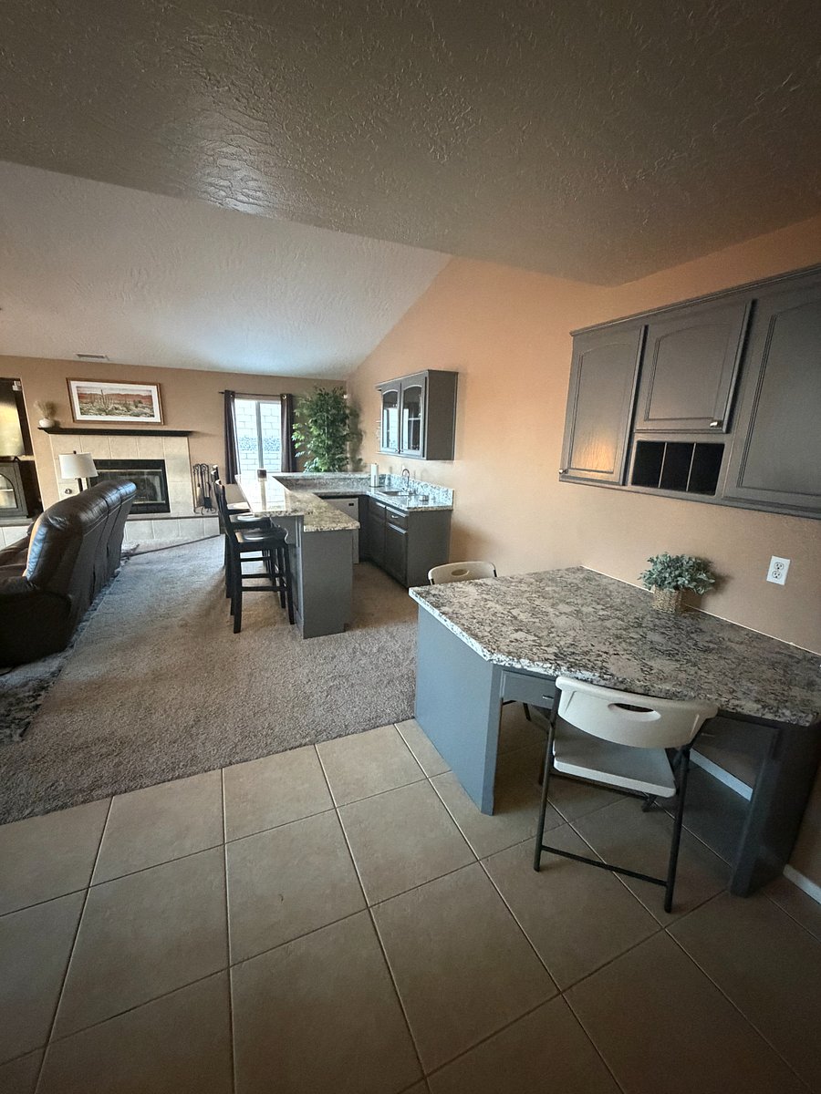 Furnished Finder property 1020661_1 photo 55