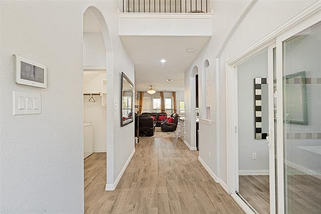 Furnished Finder property 1020663_1 photo 4