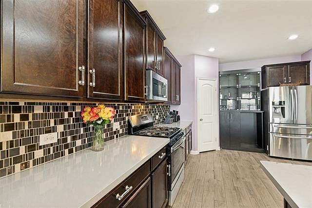 Furnished Finder property 1020663_1 photo 12
