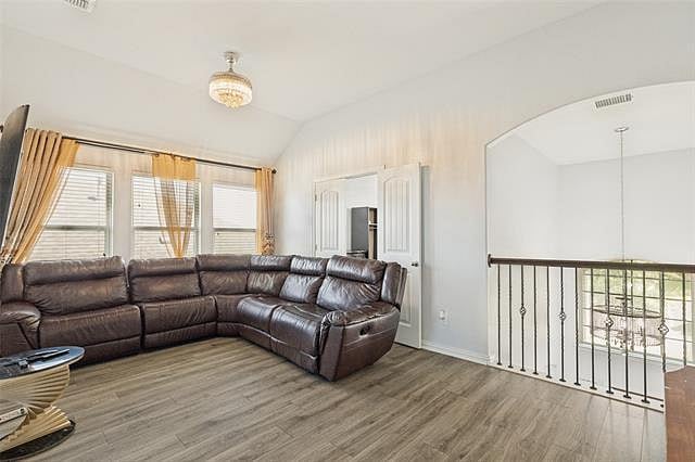 Furnished Finder property 1020663_1 photo 15