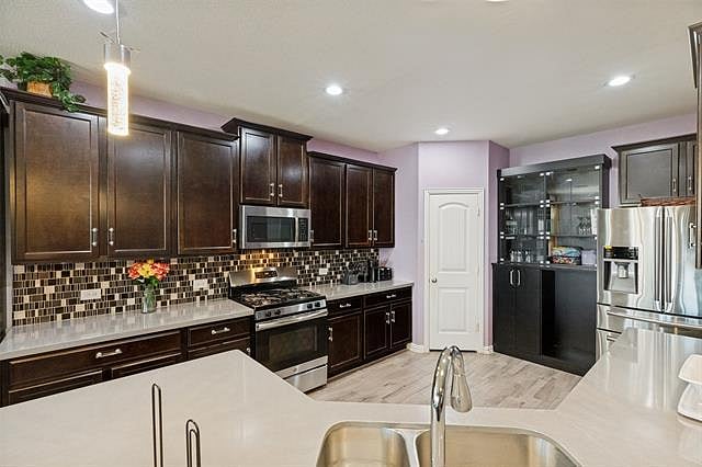 Furnished Finder property 1020663_1 photo 14