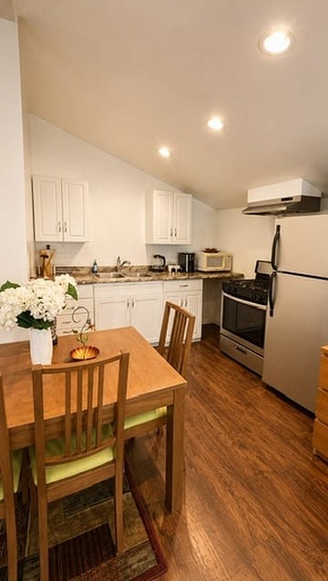 Furnished Finder property 1020675_1 photo 9