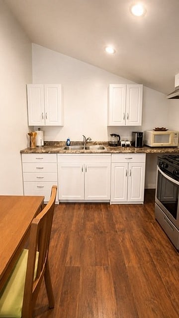 Furnished Finder property 1020675_1 photo 10
