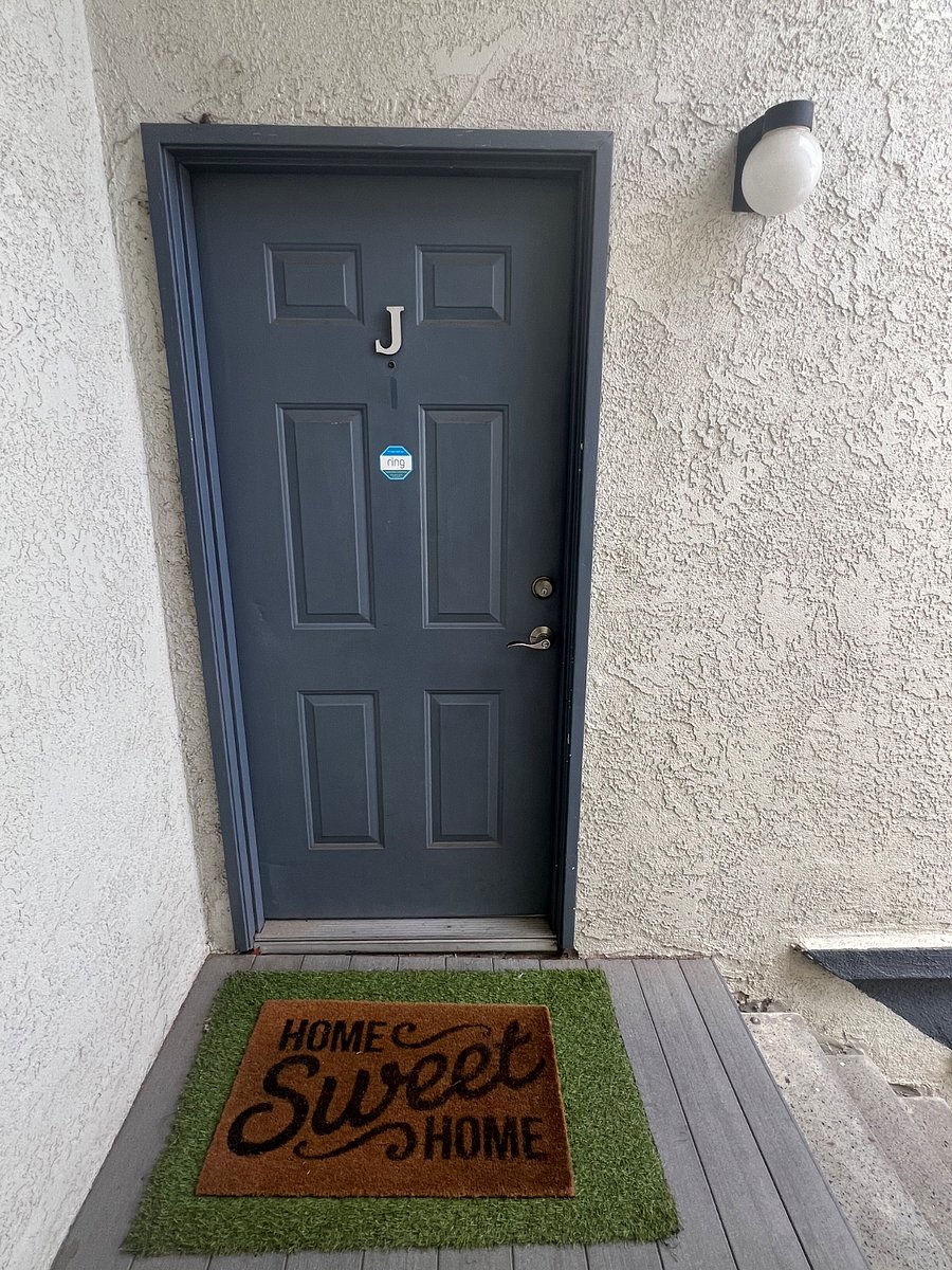 Furnished Finder property 1020677_1 photo 3
