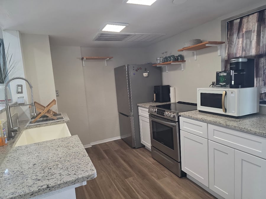 Furnished Finder property 1020683_1 photo 11