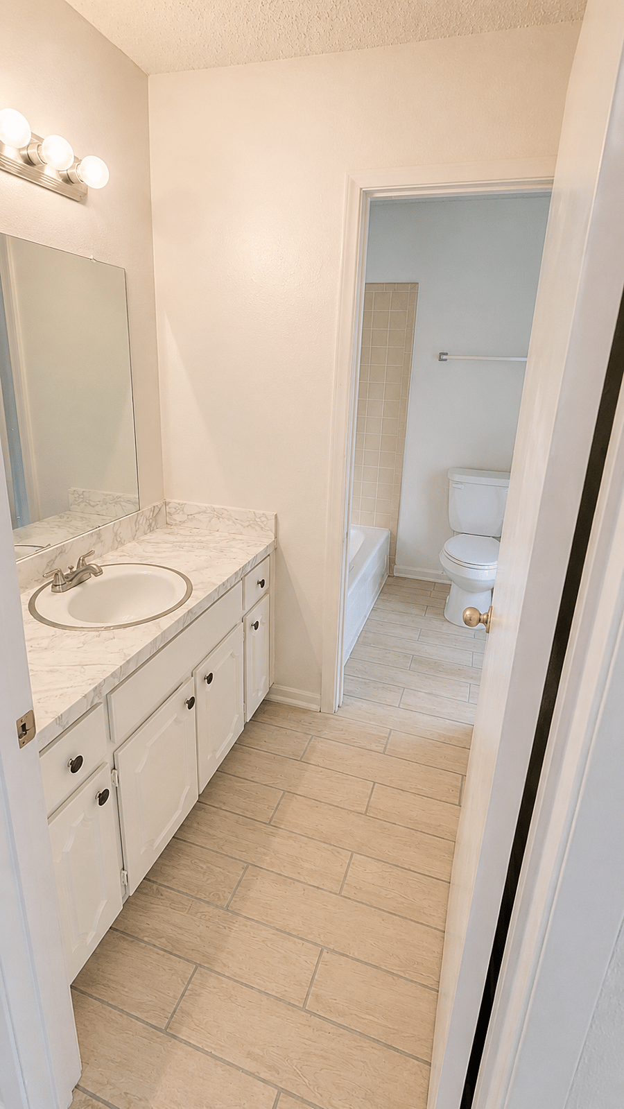 Furnished Finder property 1020691_1 photo 12