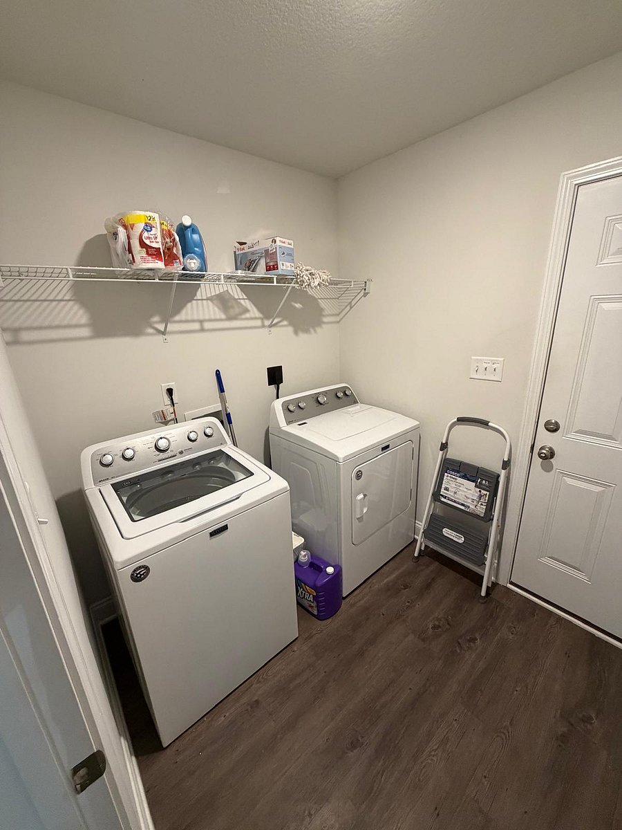 Furnished Finder property 1020700_1 photo 16