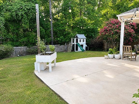 Furnished Finder property 1020707_1 photo 12