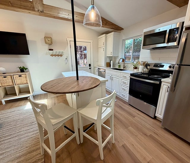 Furnished Finder property 1020710_1 photo 6