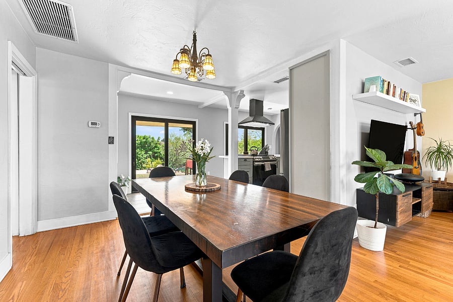 Furnished Finder property 1020711_1 photo 16