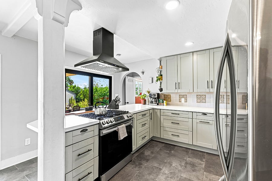 Furnished Finder property 1020711_1 photo 20