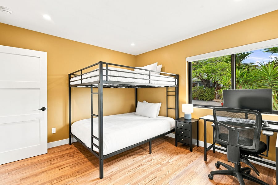Furnished Finder property 1020712_1 photo 6