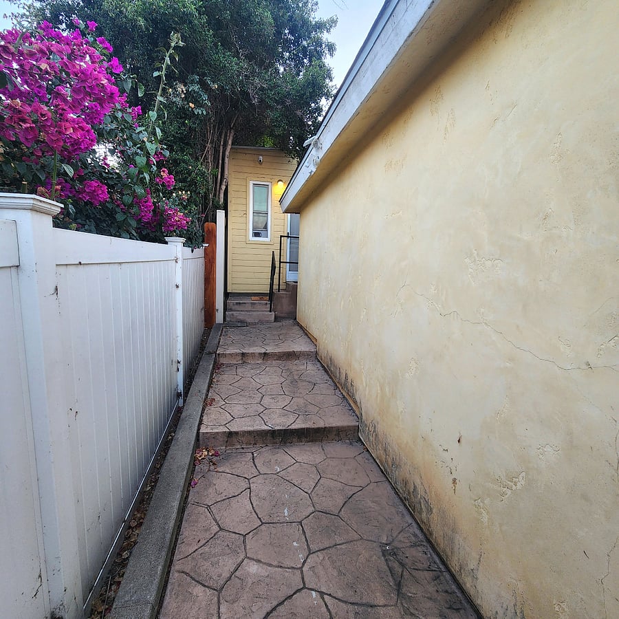 Furnished Finder property 1020727_1 photo 10