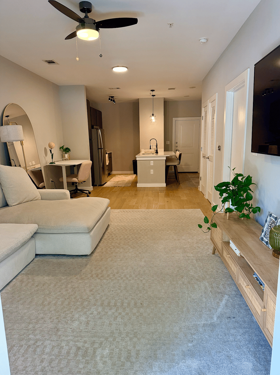 Furnished Finder property 1020752_1 photo 12