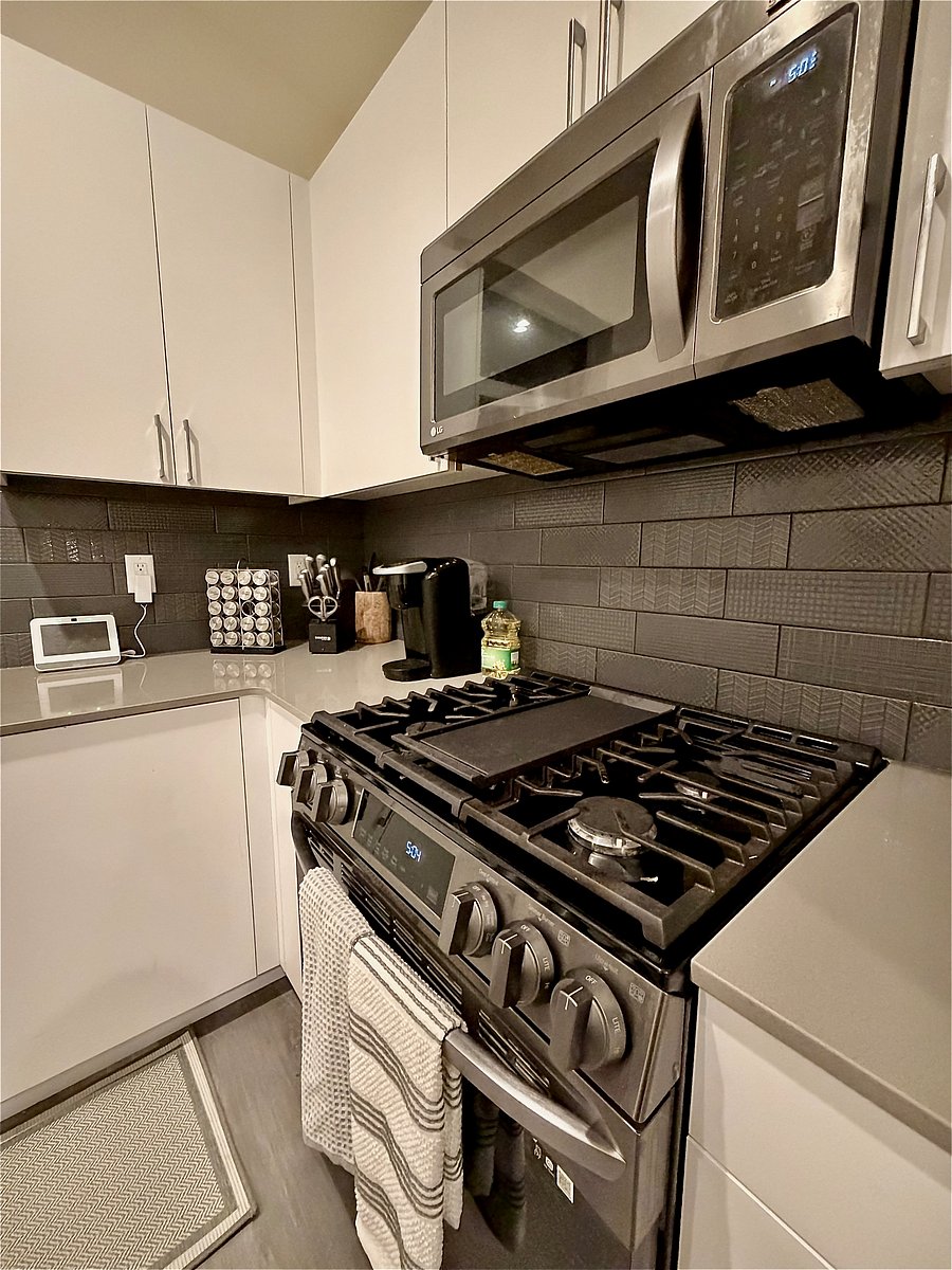 Furnished Finder property 1020755_1 photo 8