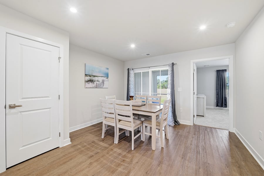 Furnished Finder property 1020757_1 photo 14