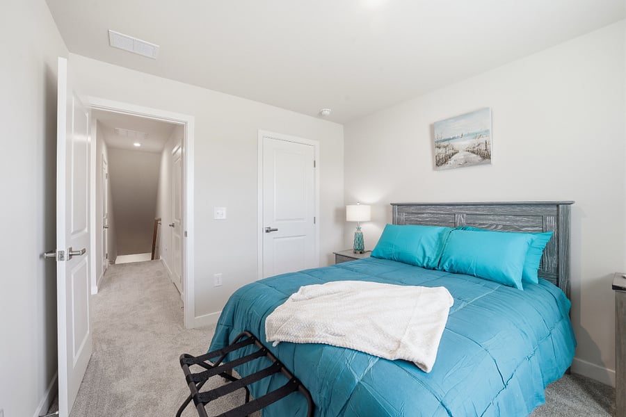 Furnished Finder property 1020757_1 photo 30