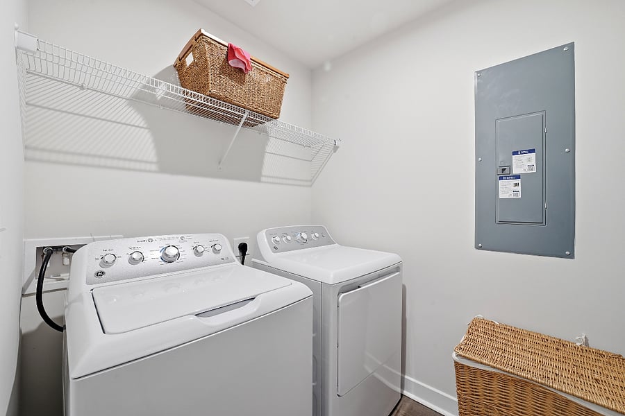 Furnished Finder property 1020757_1 photo 34