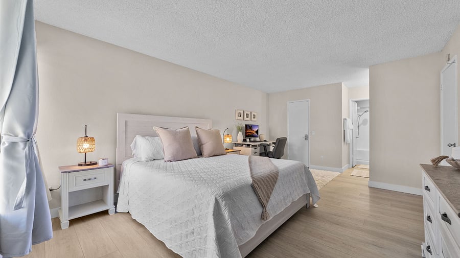 Furnished Finder property 1020759_1 photo 18