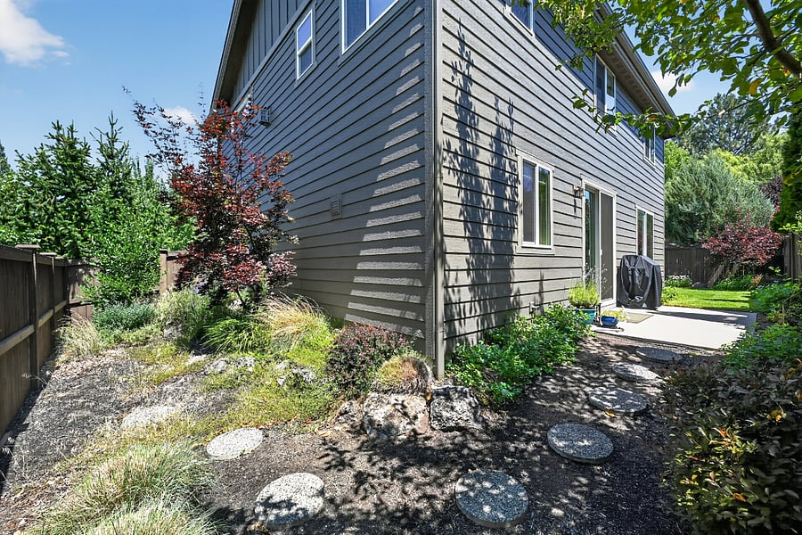 Furnished Finder property 1020767_1 photo 25