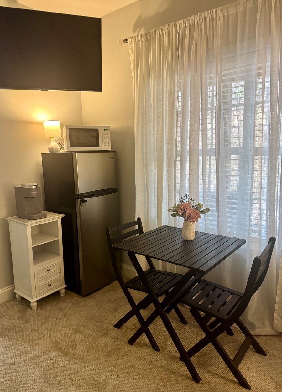 Furnished Finder property 1020768_1 photo 3