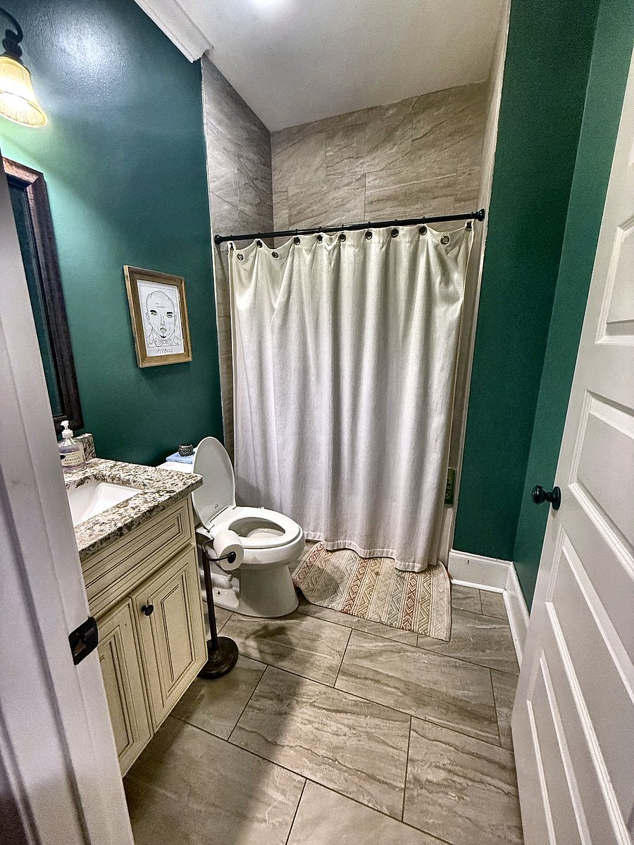 Furnished Finder property 1020779_1 photo 7