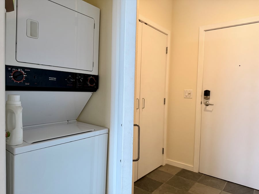 Furnished Finder property 1020783_1 photo 15