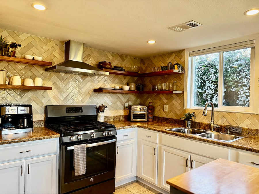 Furnished Finder property 1020795_1 photo 14