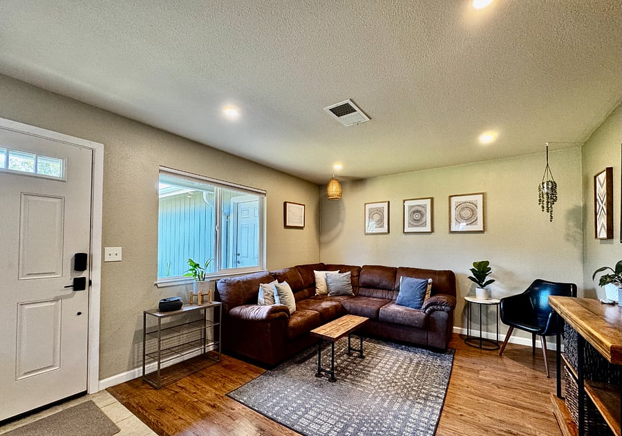 Furnished Finder property 1020795_1 photo 11