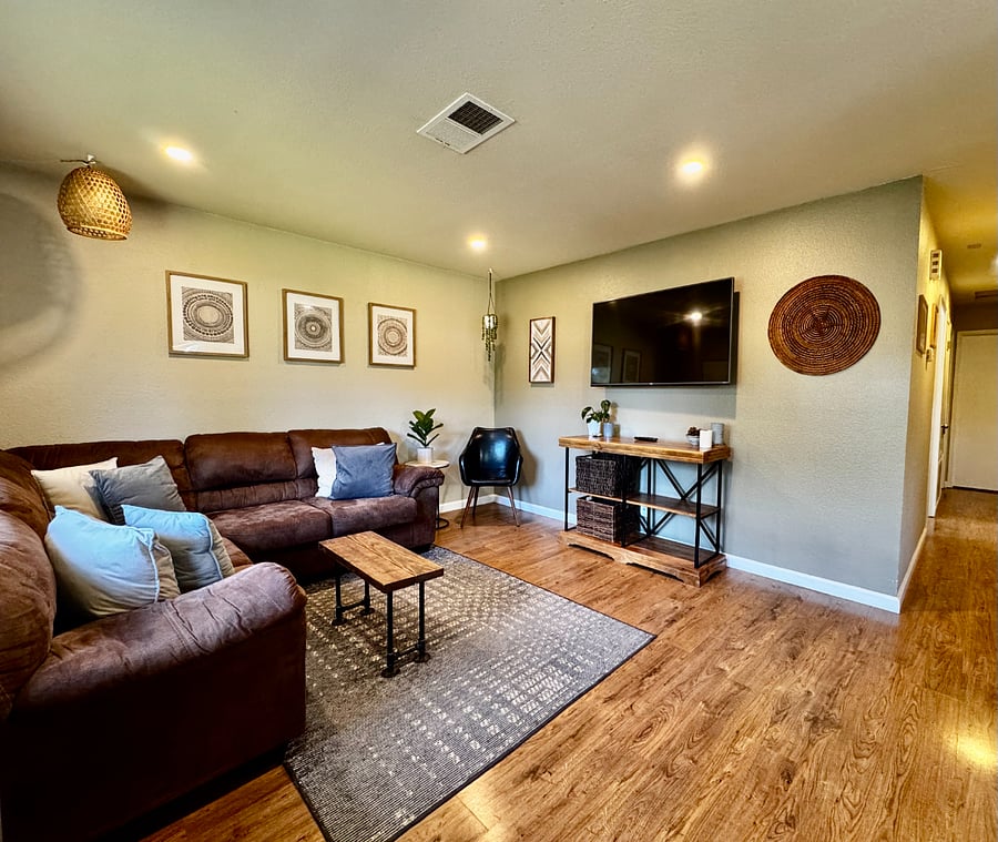Furnished Finder property 1020795_1 photo 10