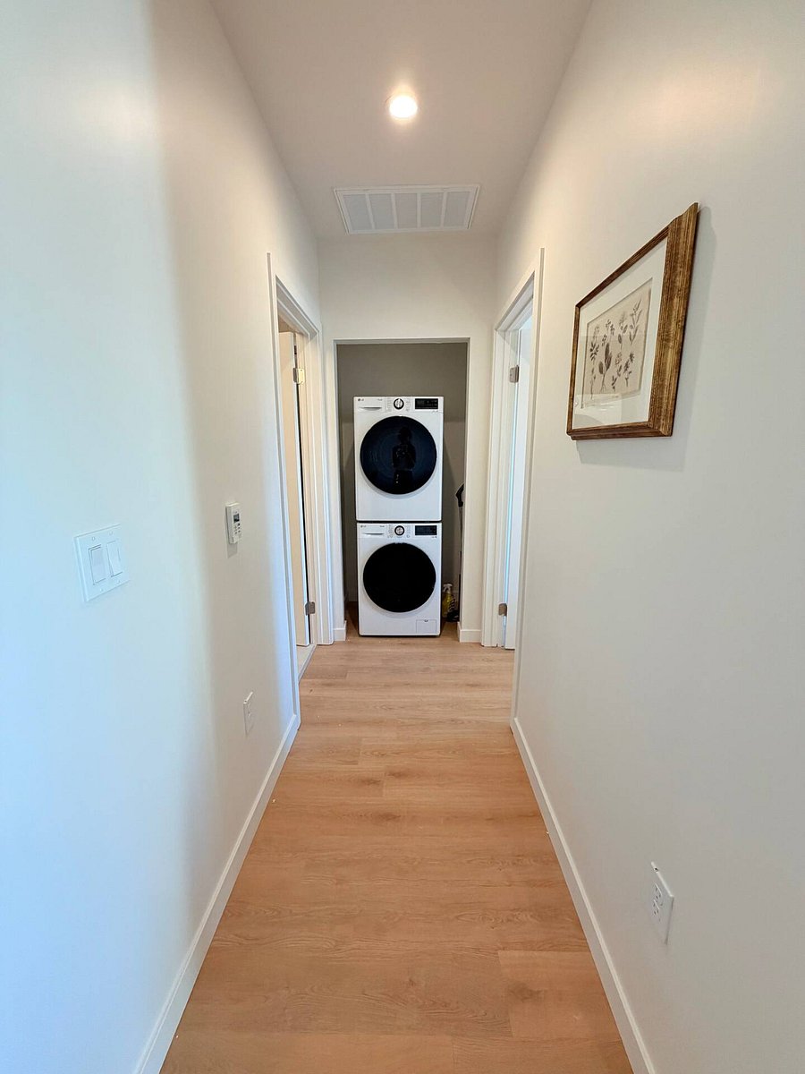 Furnished Finder property 1020803_1 photo 15