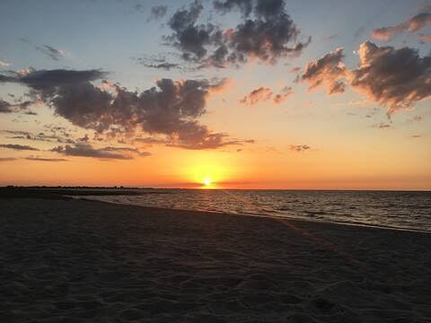 Home is near the highway and you can reach the beach in 2.5 hours!