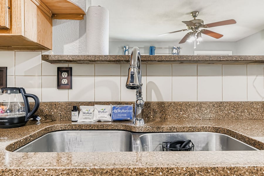 Kitchen sink
