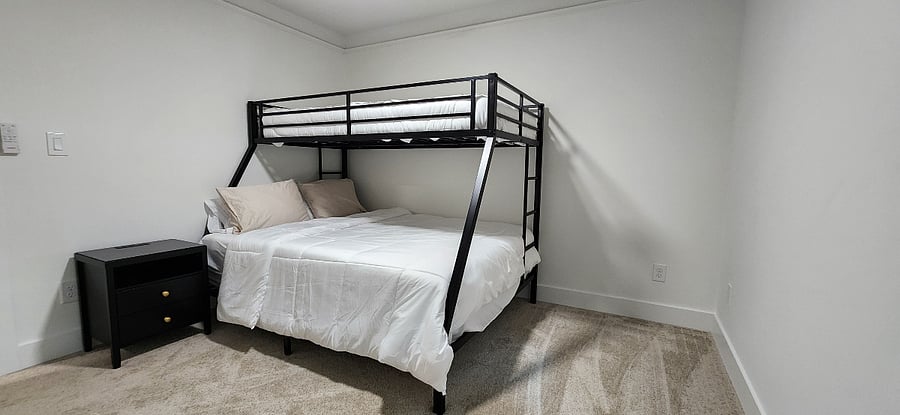 Furnished Finder property 1020848_1 photo 9