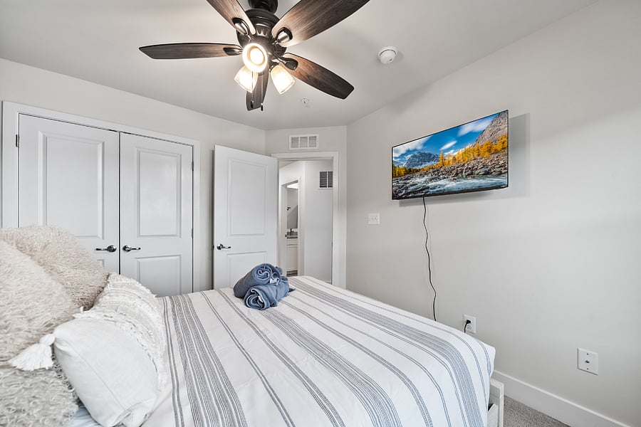 Furnished Finder property 1020852_1 photo 51